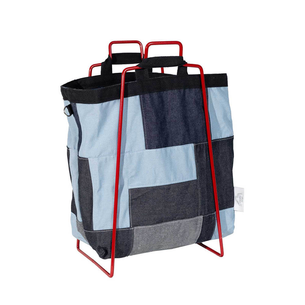 HELSINKI-kassiteline rubiininpunainen ja farkkukassi