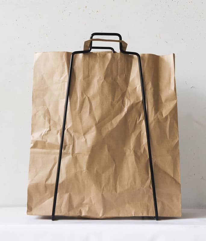 HELSINKI-kassiteline musta