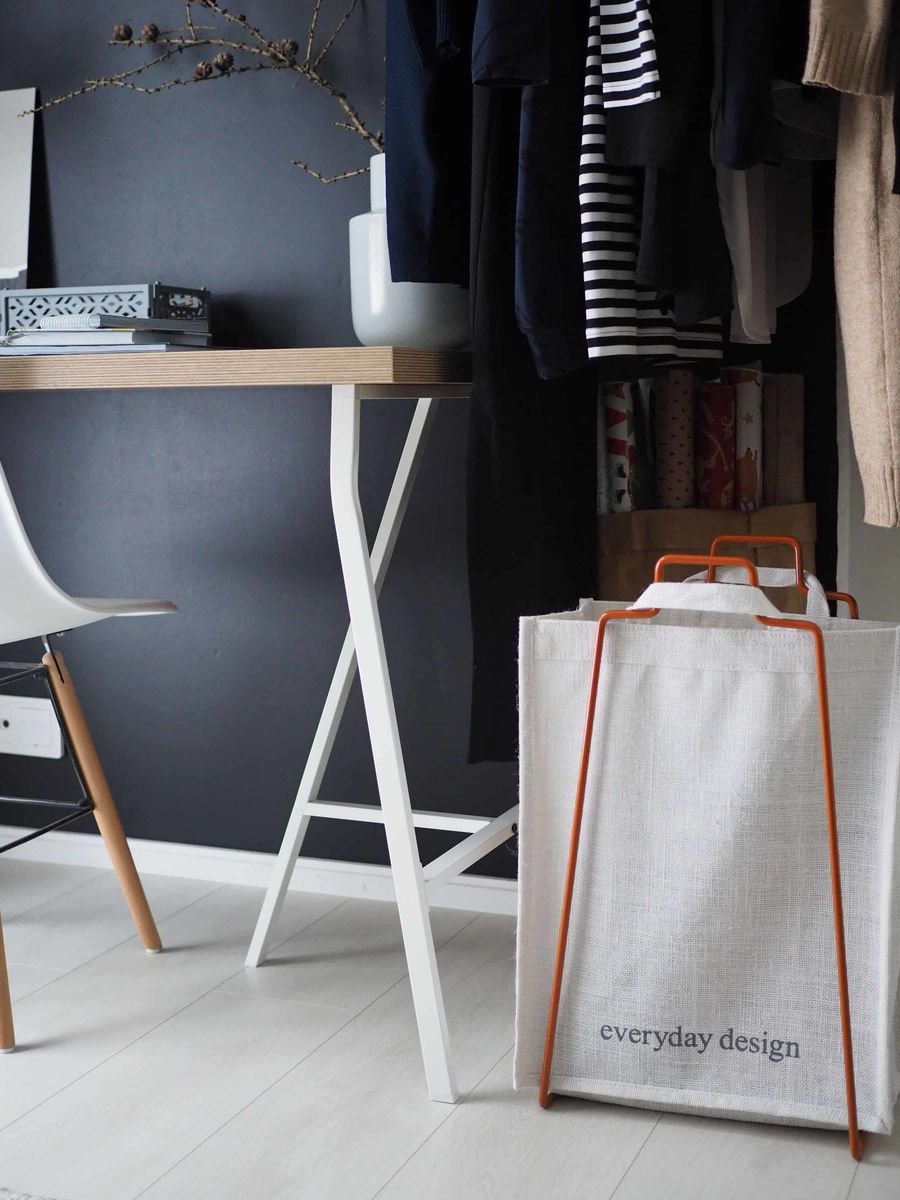 HELSINKI-kassiteline toffee ja juuttikassi