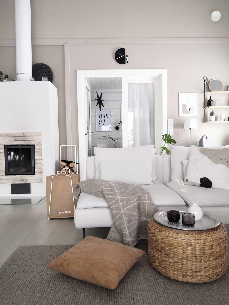 HELSINKI-kassiteline valkoinen ja juuttikassi