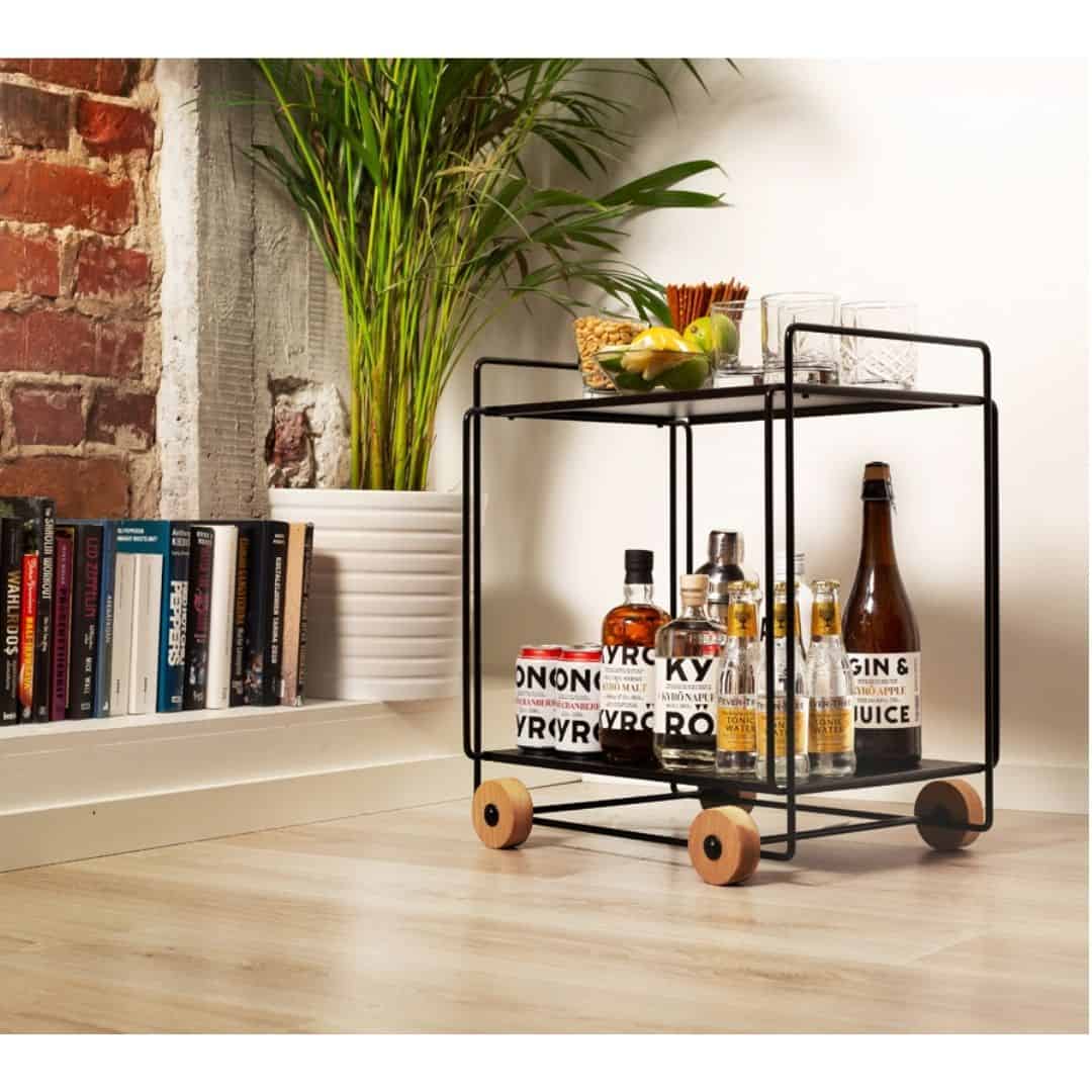 TAMPERE-tarjoiluvaunu