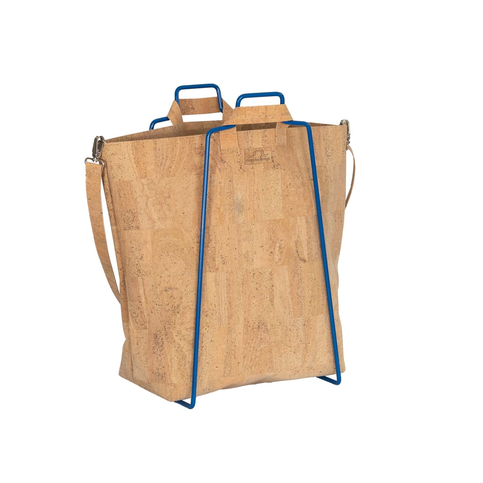 HELSINKI-teline ja korkkikassi -tuotepaketti