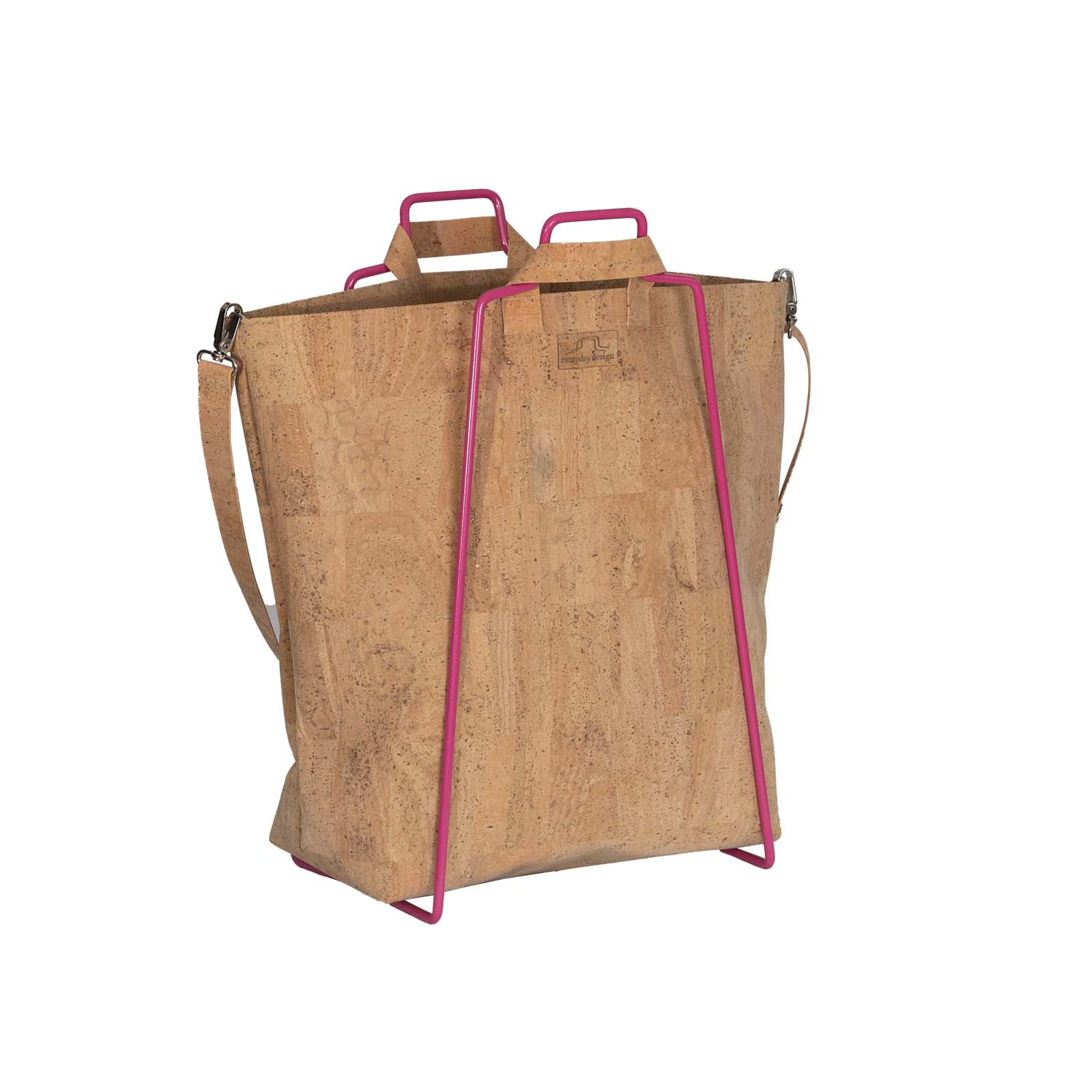 HELSINKI-teline ja korkkikassi -tuotepaketti