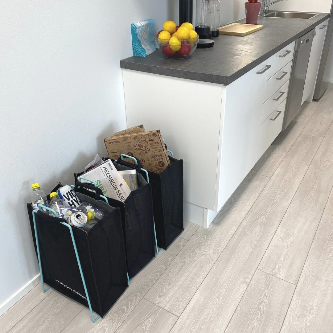 HELSINKI-lajittelupiste turkoosi